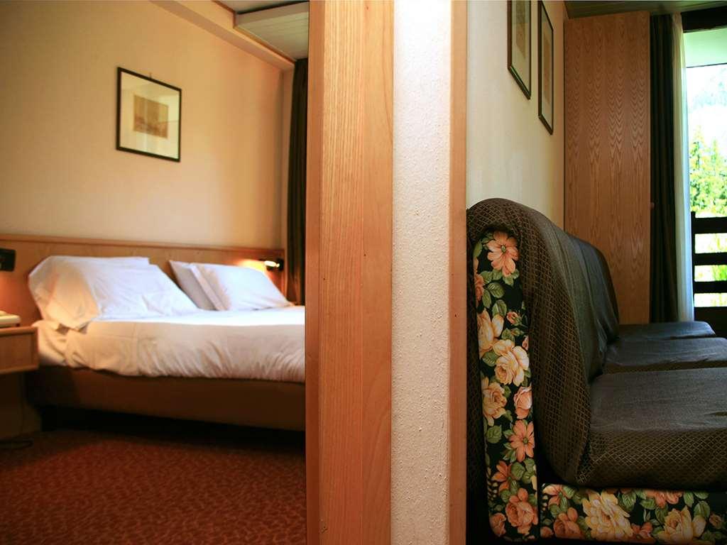 Hotel Les Jumeaux Courmayeur Kamer foto