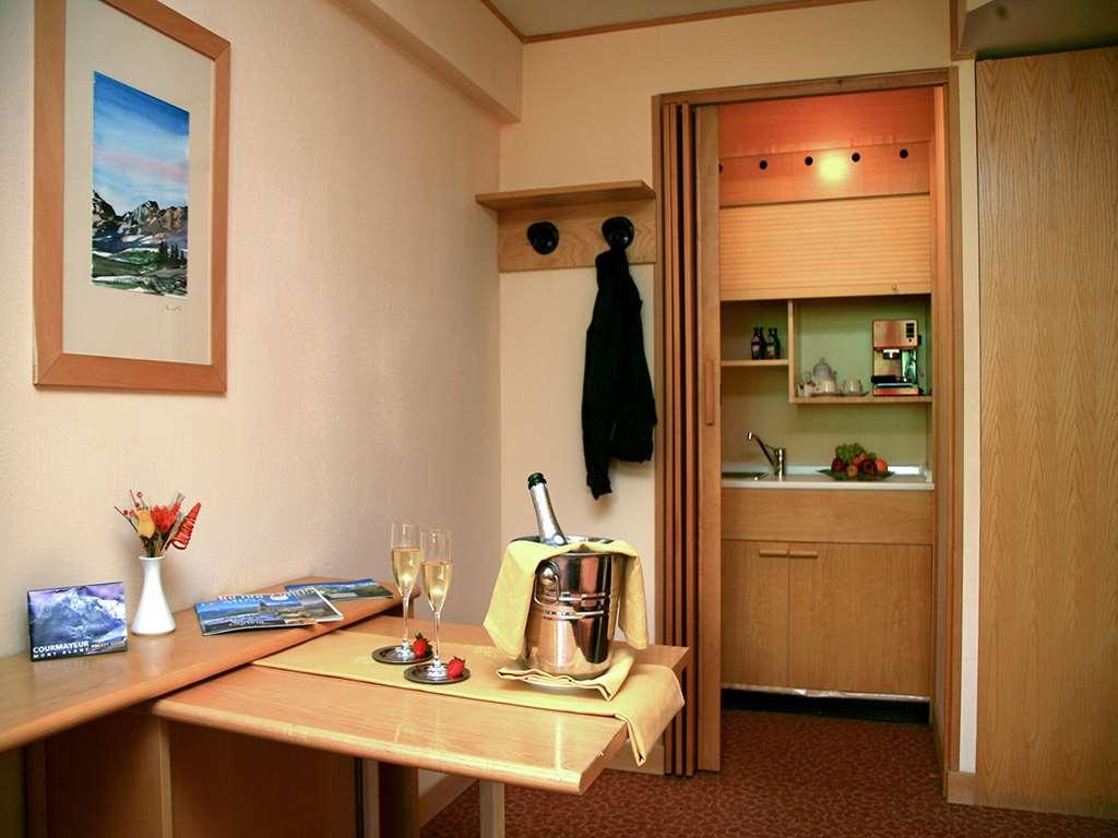 Hotel Les Jumeaux Courmayeur Voorzieningen foto